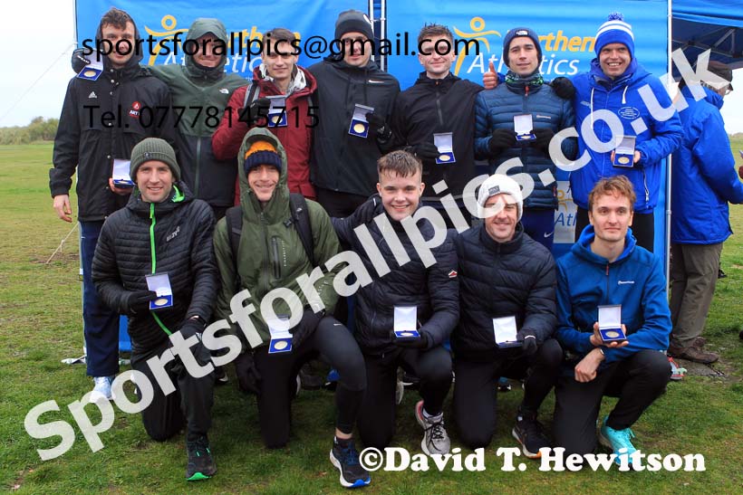 Senior mens 12 Stage 2023 Northern Mens 12 stage and Womens 6 Stage Relays and Young Athletes, Redcar. Photo: David T. Hewitson/Sports for All Pics